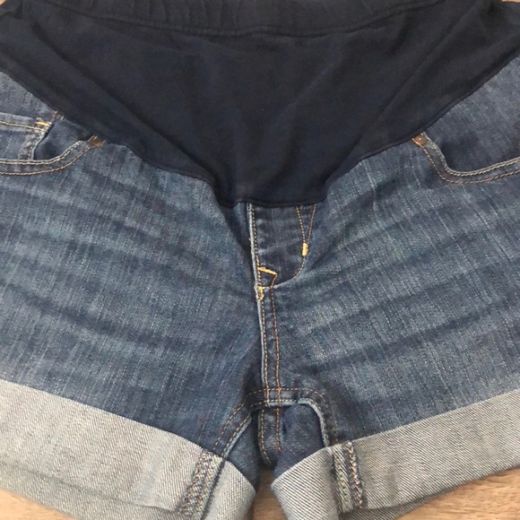Maternity - OLD NAVY SHORTS 4 - Picture 5 of 5